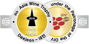 Asia-Wine-Trophy-2018-ORO